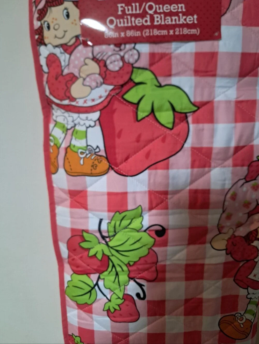 Strawberry Shortcake Reversible Full-queen Pink Gingham Quilt Blanket OEKO-TEK.